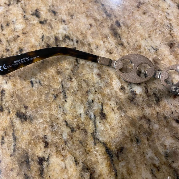 Gucci Wrap Around Shield Blade Sunglasses - Picture 7 of 10